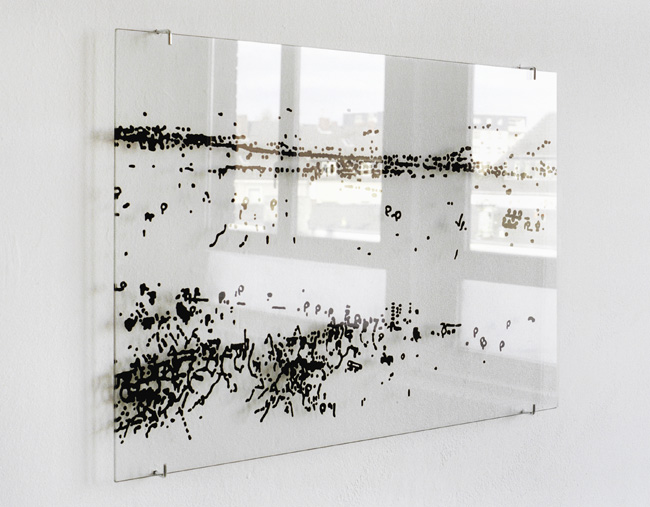 Double-A – Lack hinter Glas