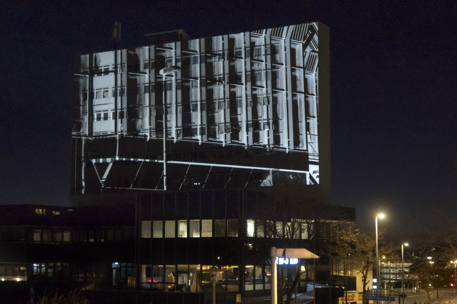 Gudrun Barenbrock – Billboard – Lichtrouten Luedenscheid 2025